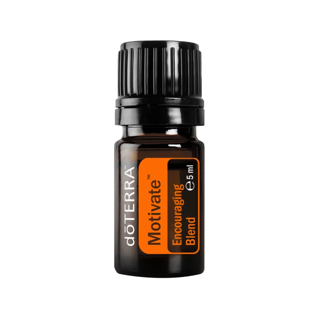 Frasco de Aceite Motivate doTERRA sobre fondo enérgico y alegre